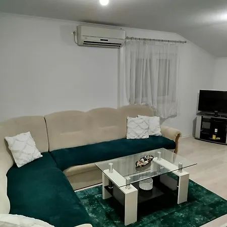Emyapartman Apartment *